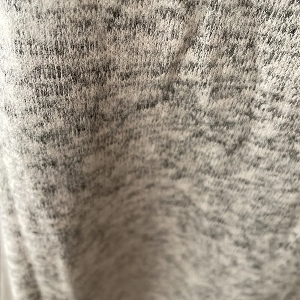 Soft cream dress - Picture 7 of 7